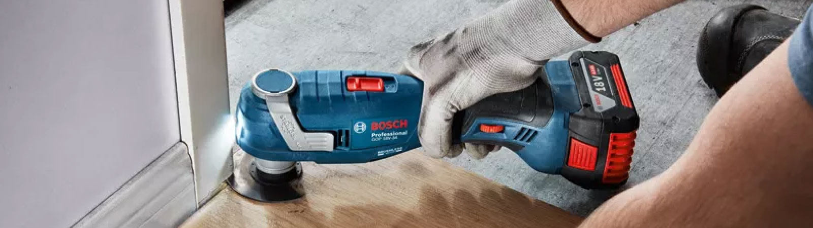 A Guide to Proper Hand Tool Usage in Professional Settings